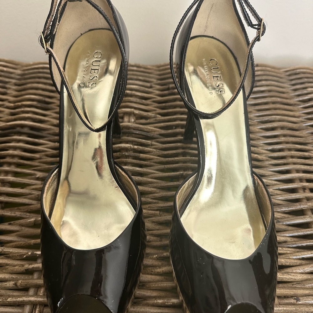 Guess by Marciano Elegant Black and Gold Women's Heels - Picture 5 of 7